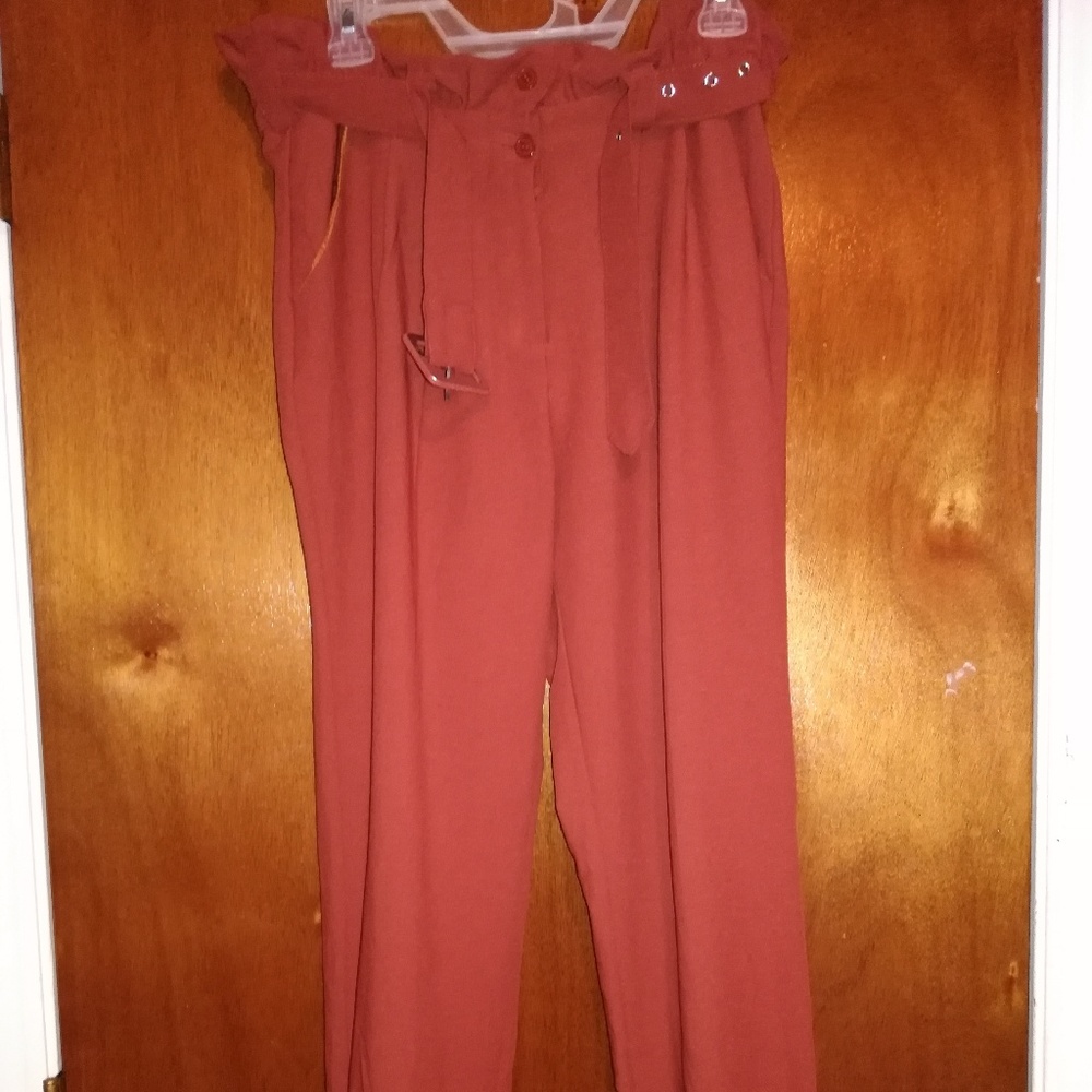 Cropped pants